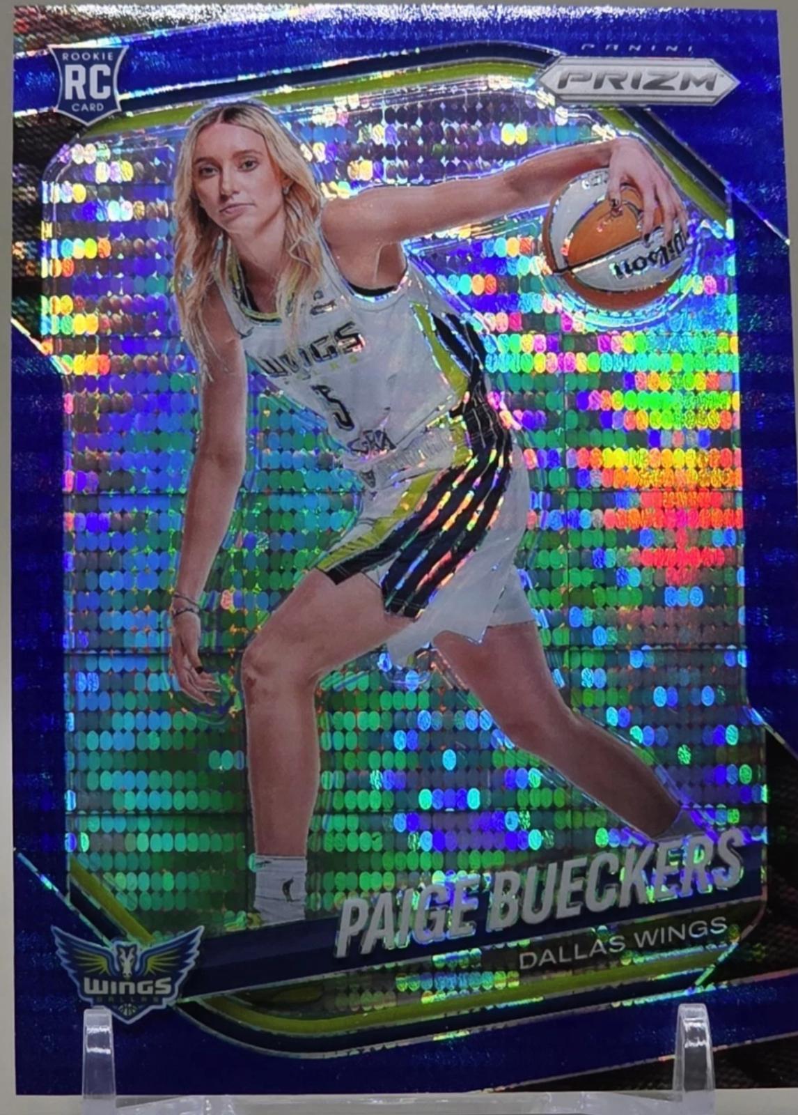 Paige Bueckers [Blue Pulsar] #147
