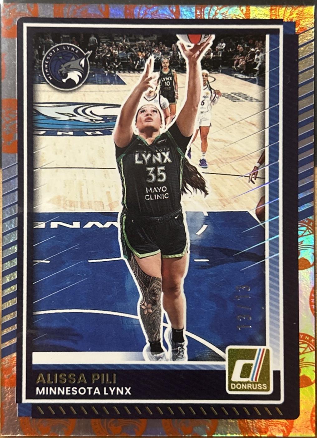 Alissa Pili [Holo Team Logo] #31