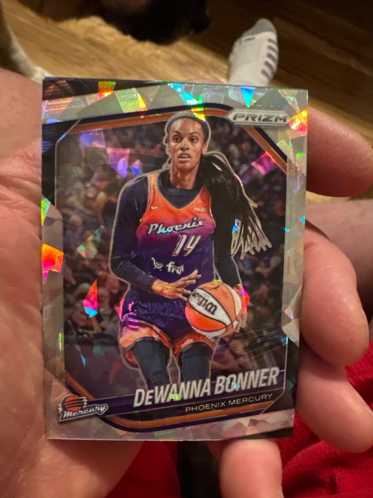 DeWanna Bonner [Ice] #32