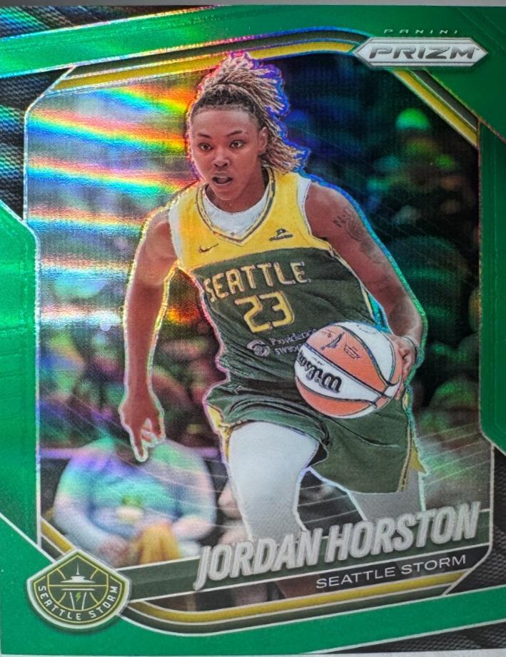 Jordan Horston [Green] #37