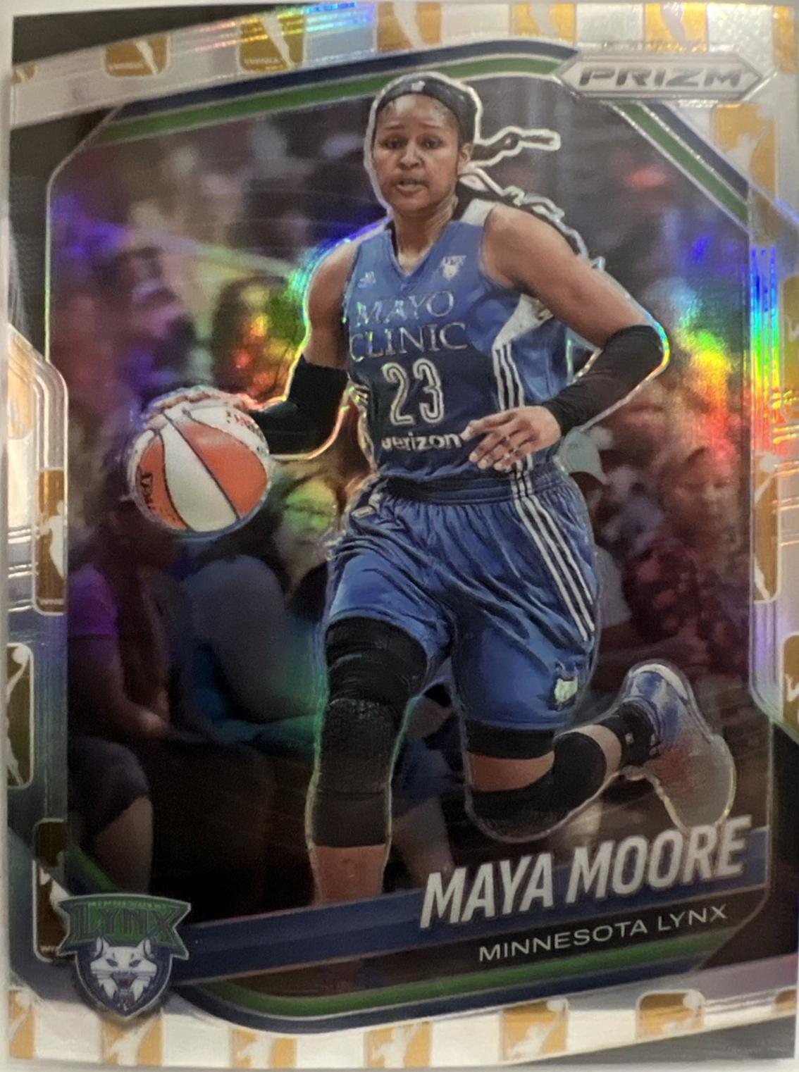 Maya Moore [WNBA Logo Gold Prizm] #135