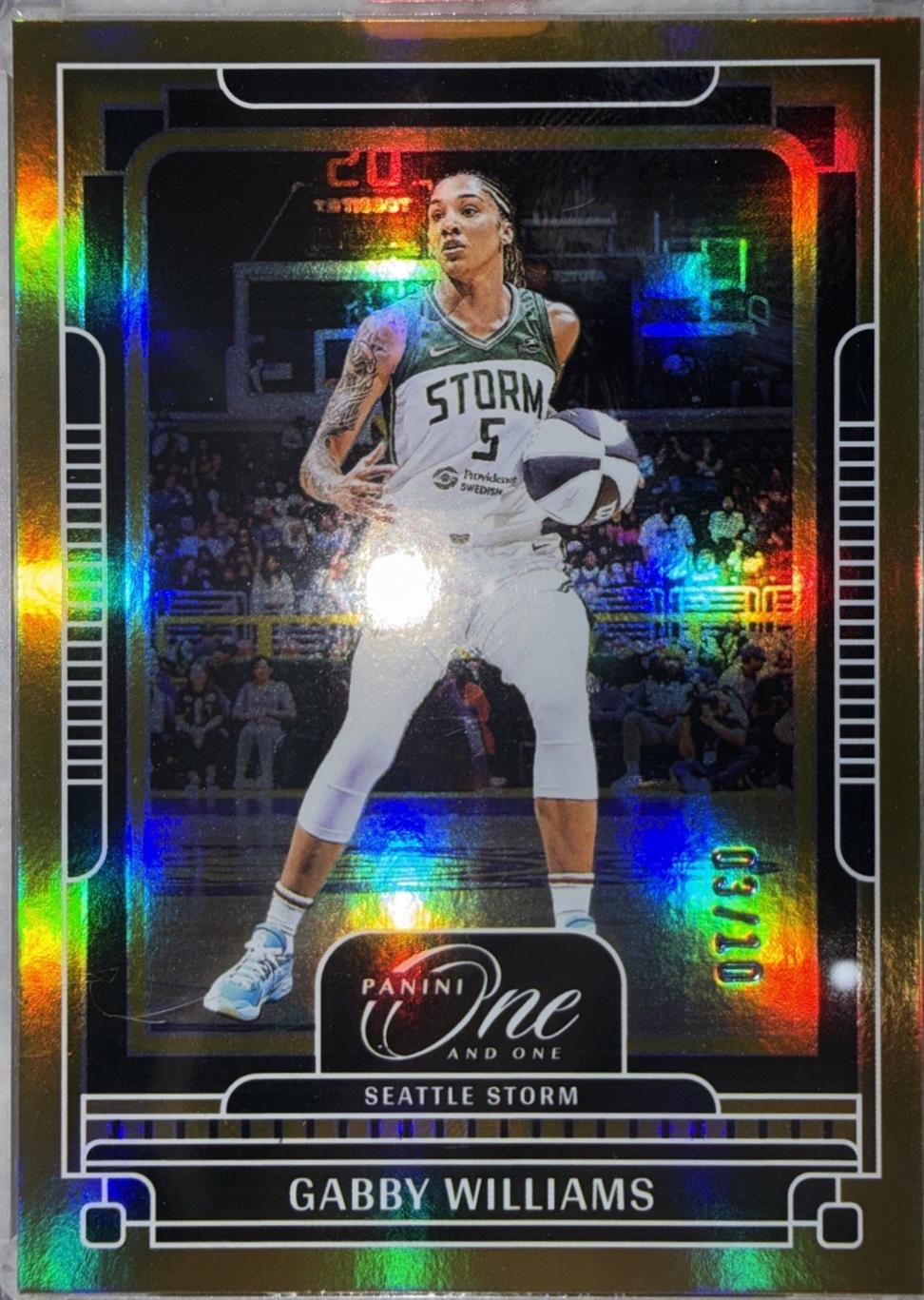 Gabby Williams [Holo Gold] #90