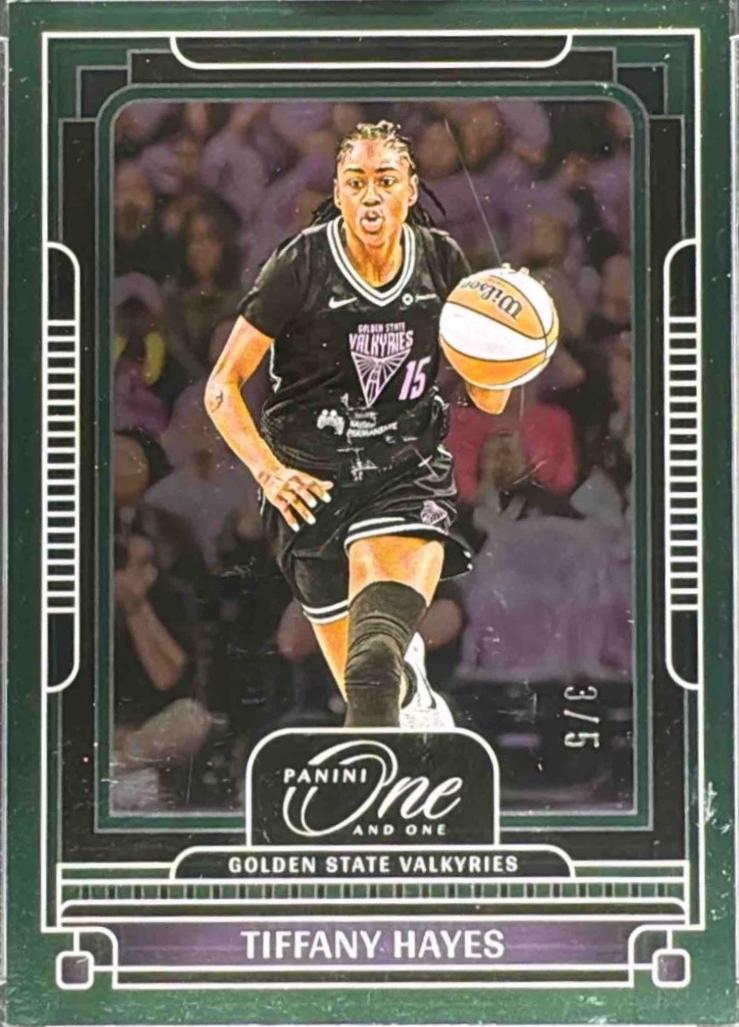 Tiffany Hayes [Holo Emerald] #48