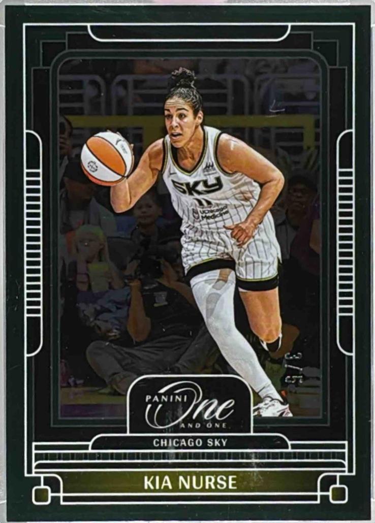 Kia Nurse [Holo Emerald] #22