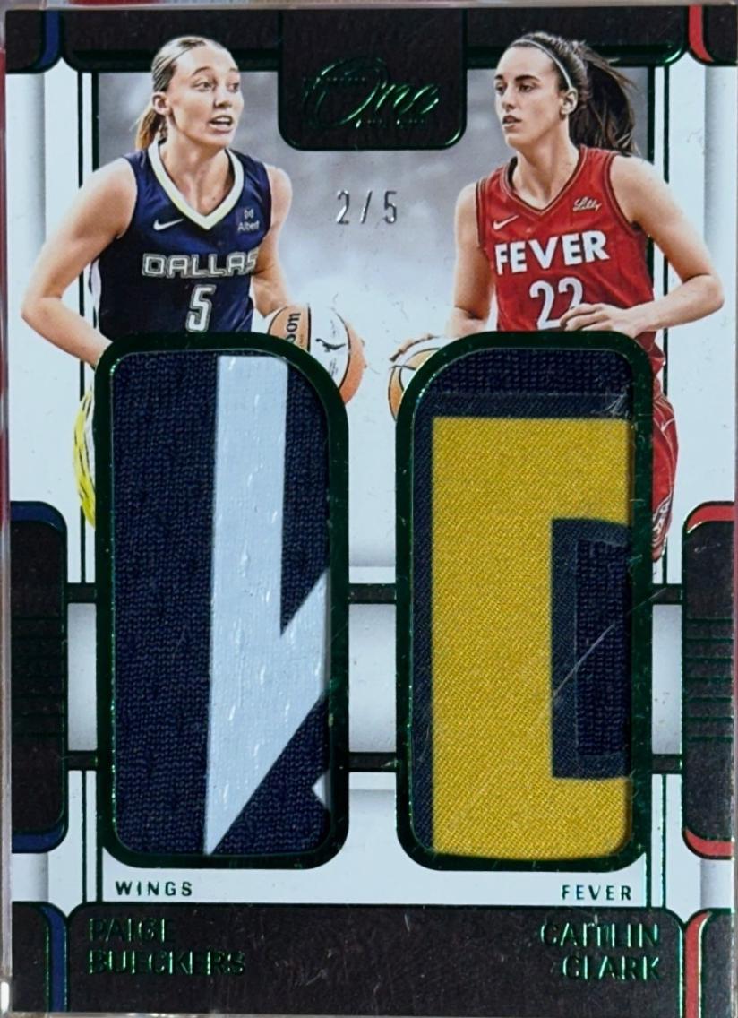 Paige Bueckers [Holo Emerald] #5