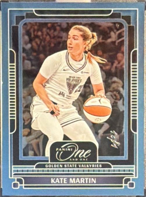 Kate Martin [Holo Platinum Blue] #11