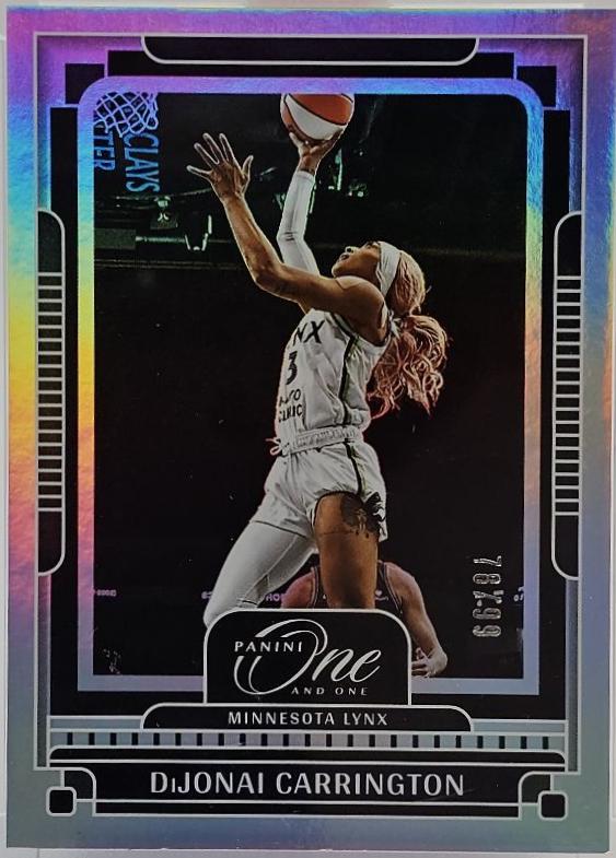 DiJonai Carrington [Holo Emerald] #32