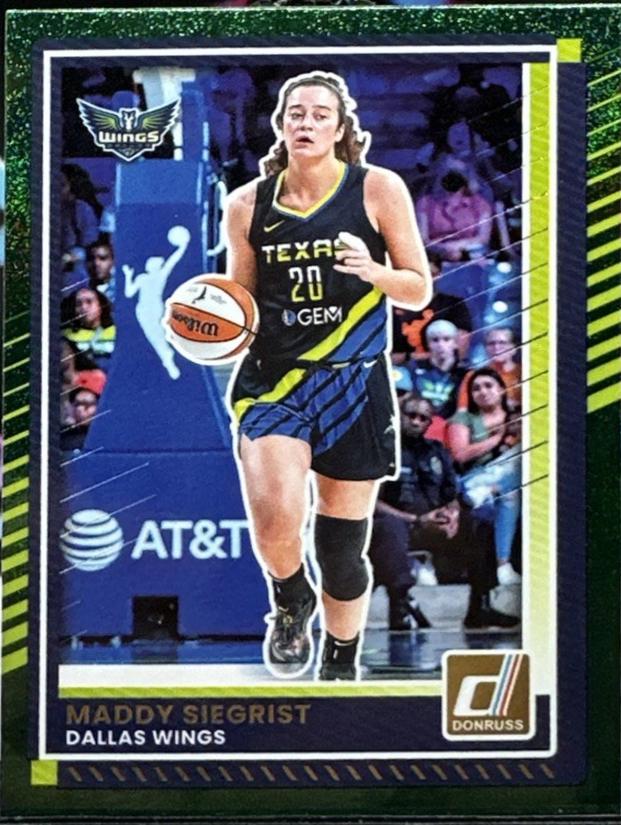 Maddy Siegrist [Green Shimmer] #20