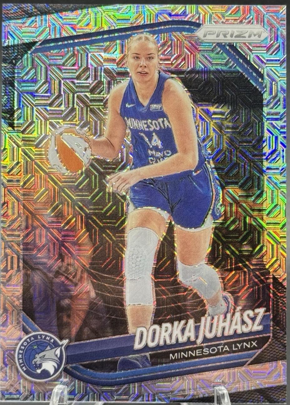 Dorka Juhasz [Green Pulsar] #109