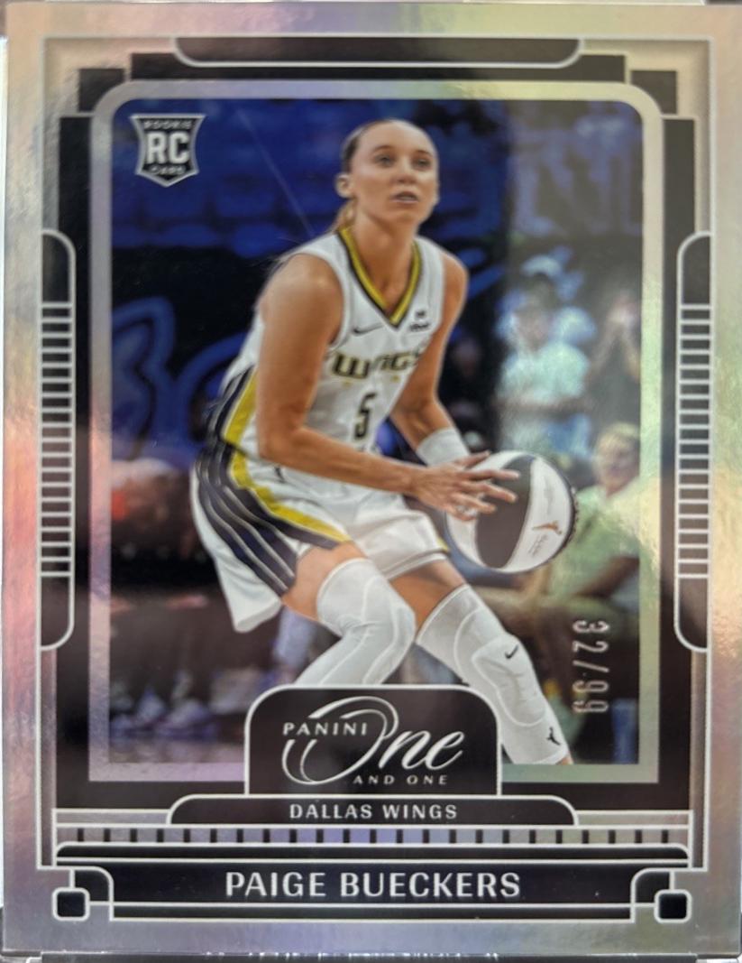 Paige Bueckers #5