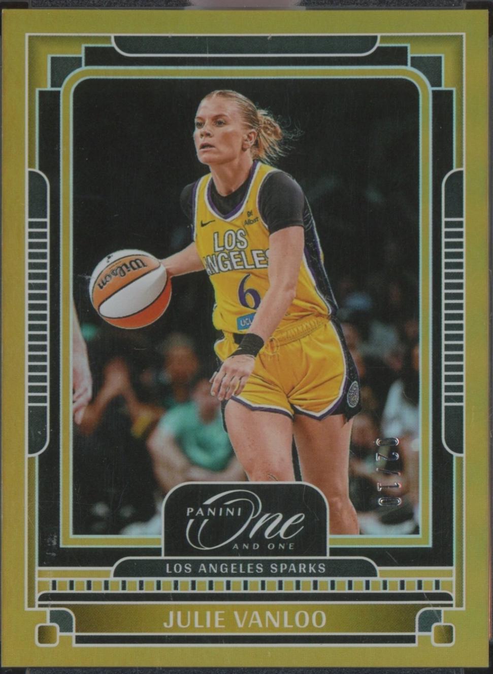 Julie Vanloo [Holo Gold] #95