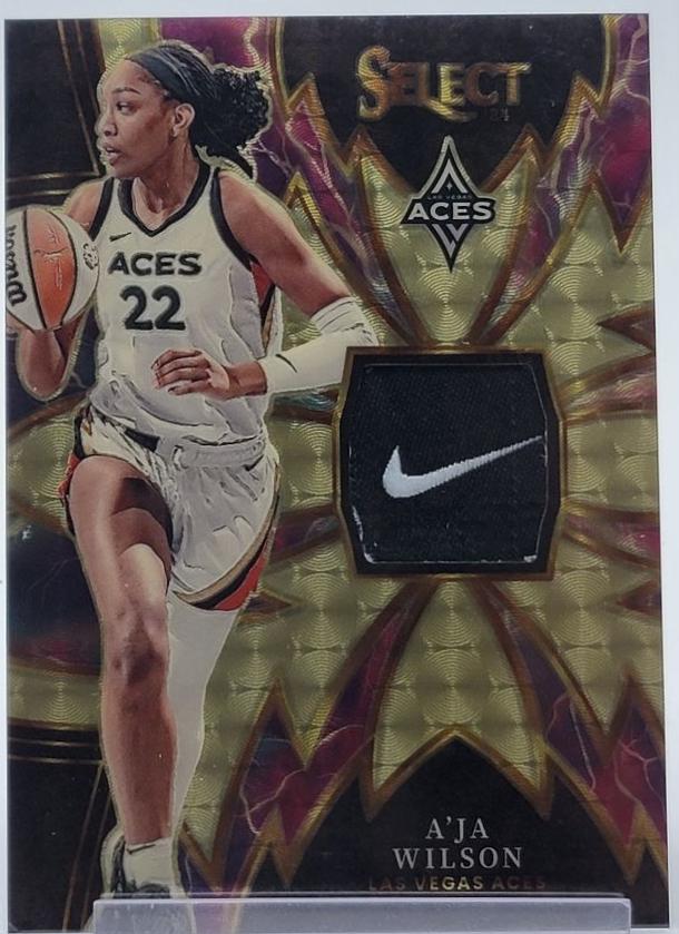 A'ja Wilson [Gold Vinyl Prizm] #15