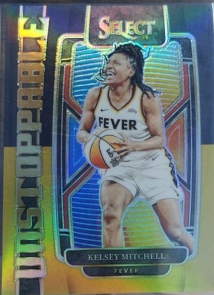 Kelsey Mitchell [Black Gold Prizm] #16