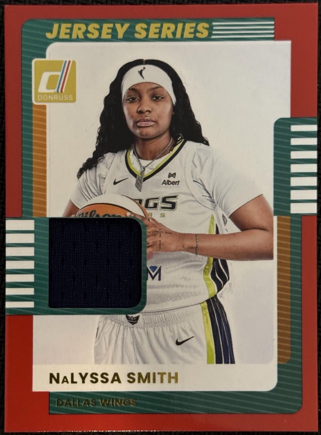NaLyssa Smith #79
