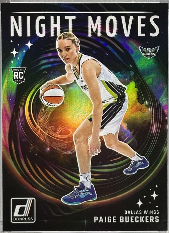 Paige Bueckers #11