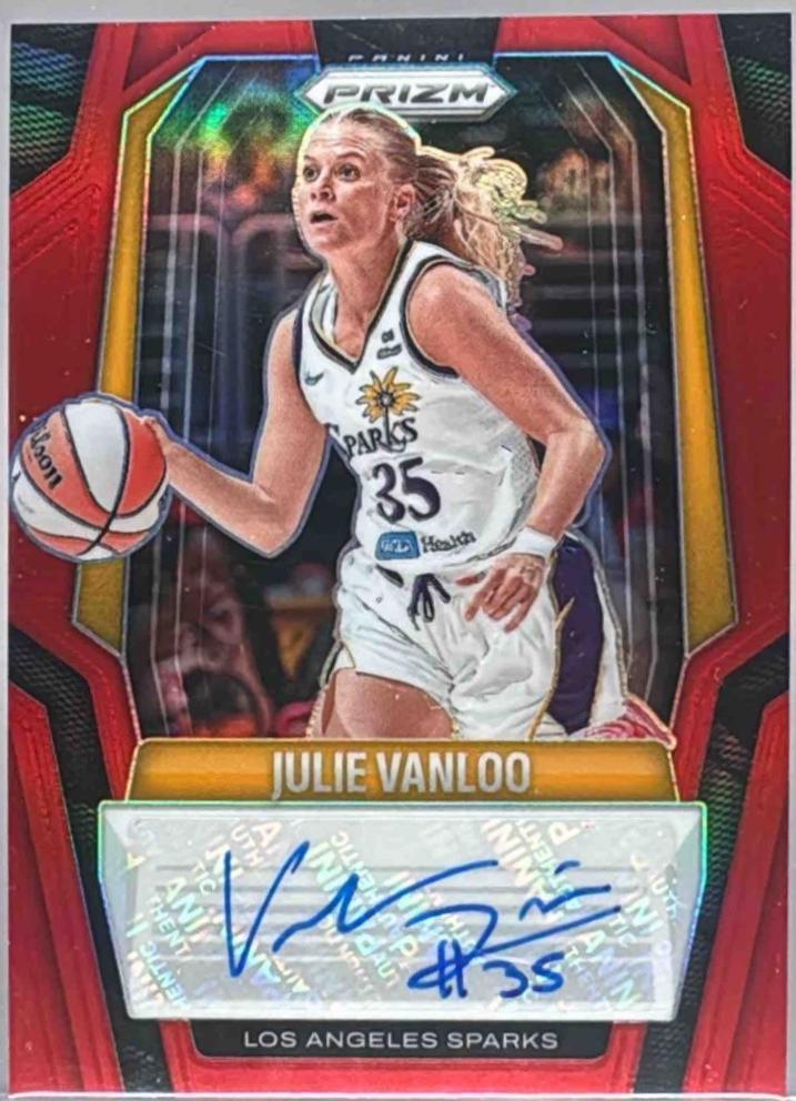 Julie Vanloo [Red] #16