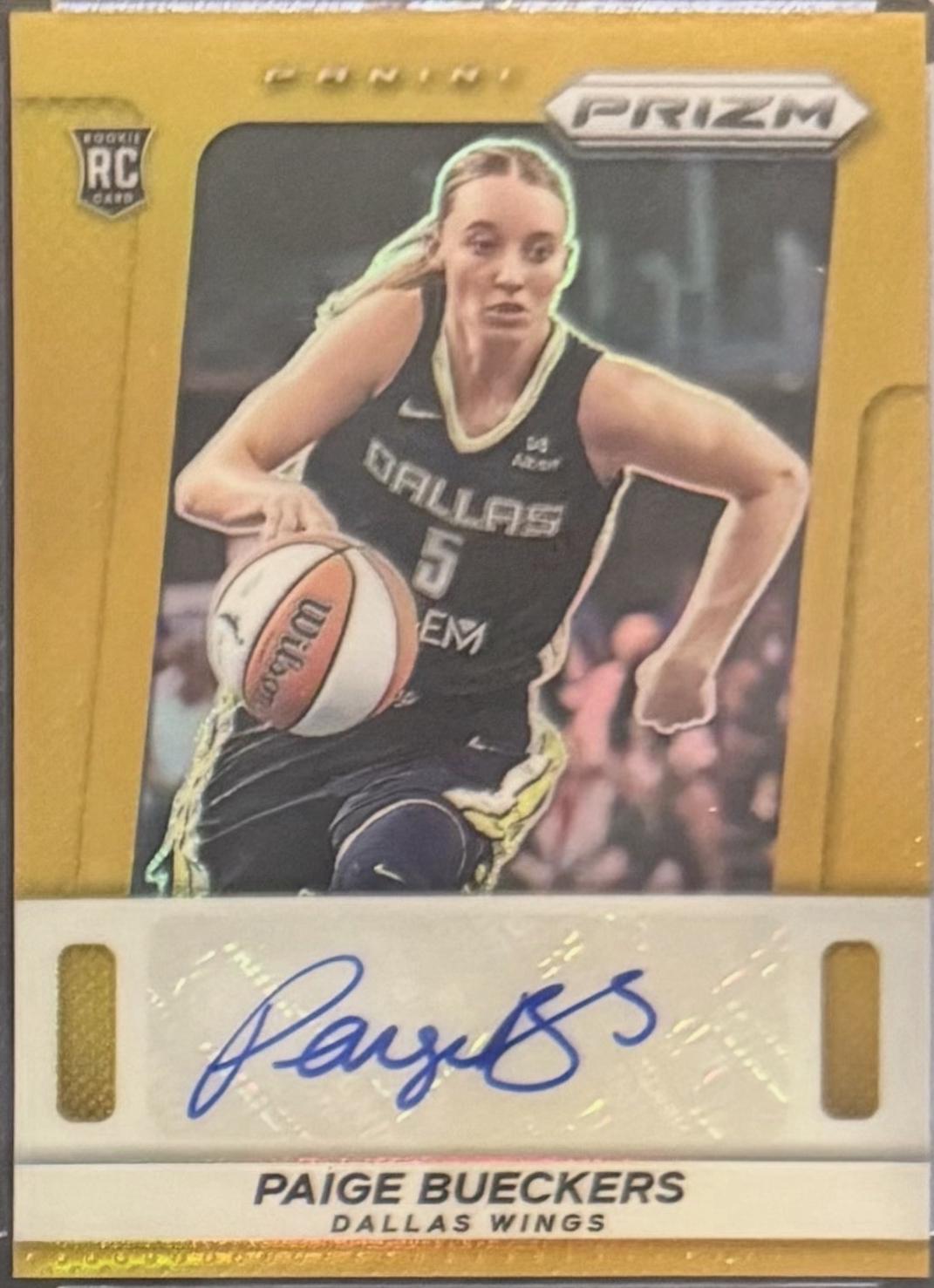 Paige Bueckers [Gold] #SG-PB