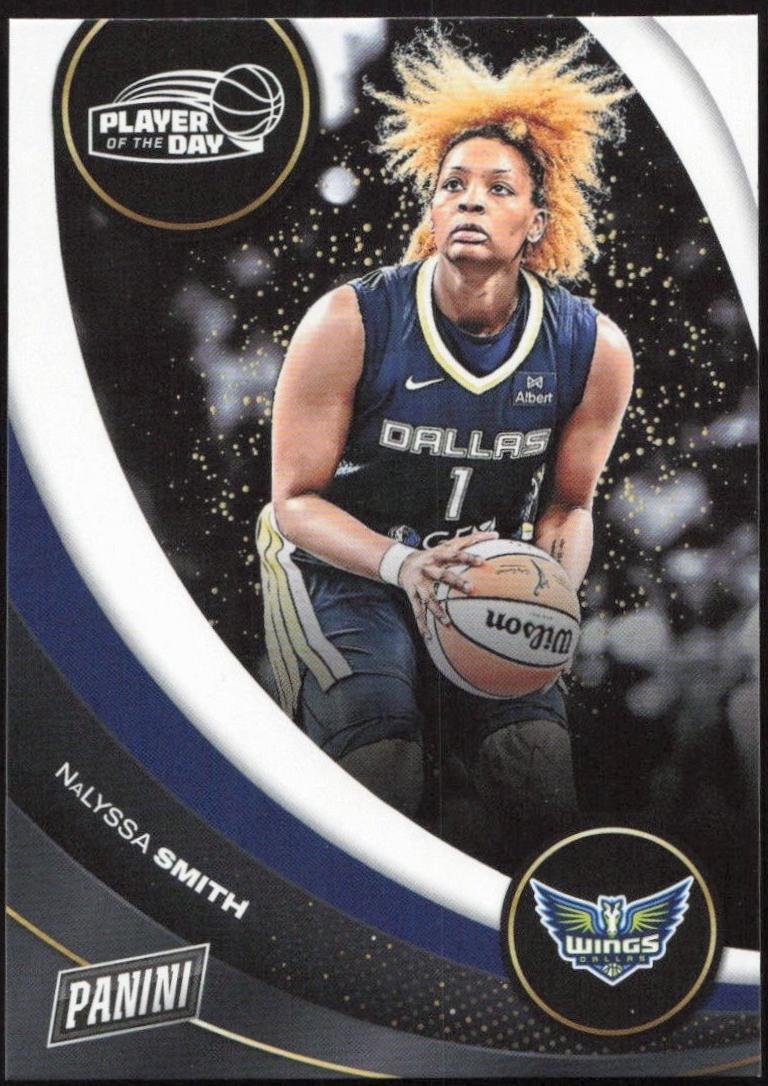 NaLyssa Smith #23