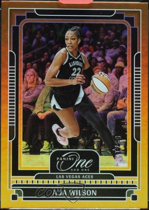 A'ja Wilson [Holo Gold] #18