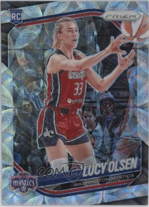 Lucy Olsen #104