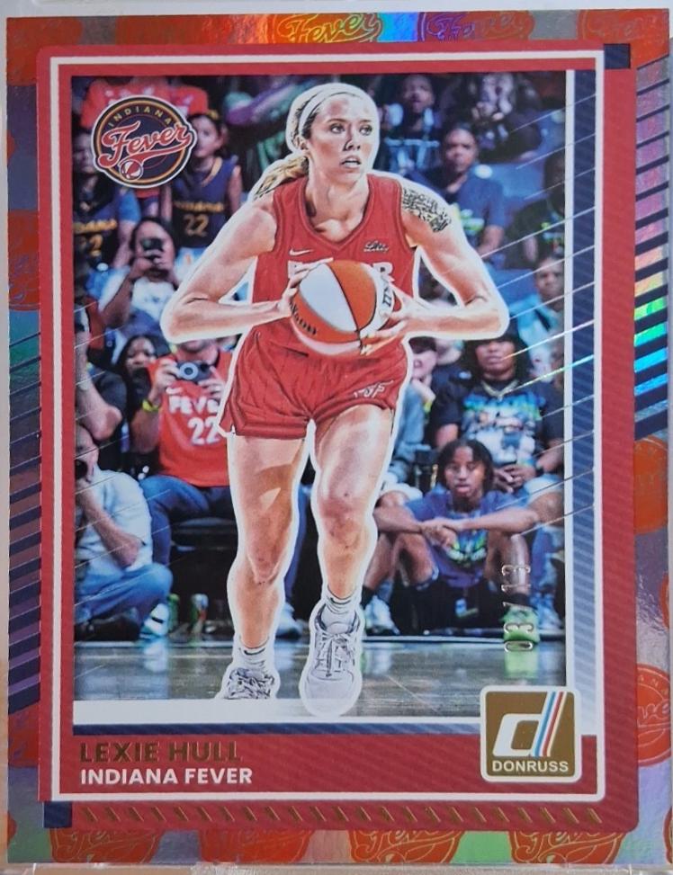 Lexie Hull [Holo Team Logo] #85