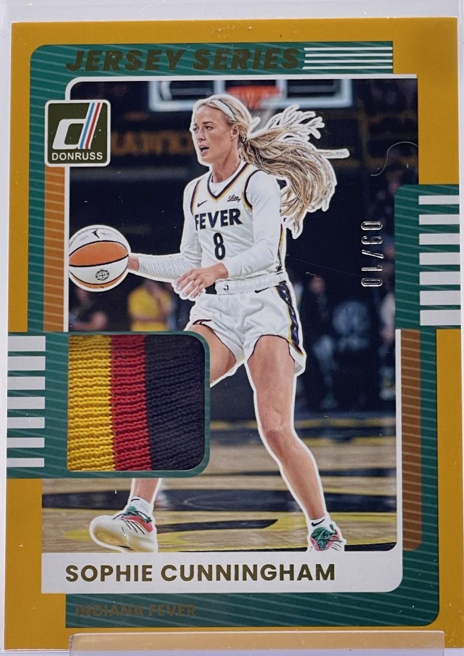 Sophie Cunningham [Gold] #35