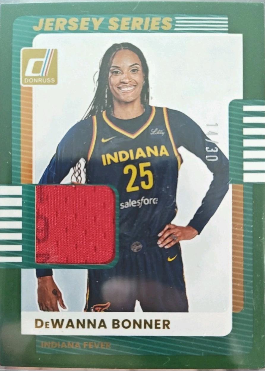DeWanna Bonner [Green] #37