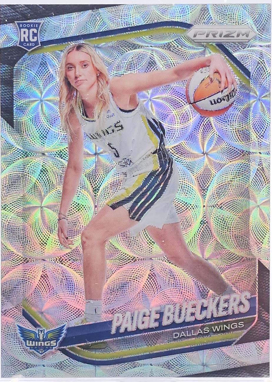 Paige Bueckers #147