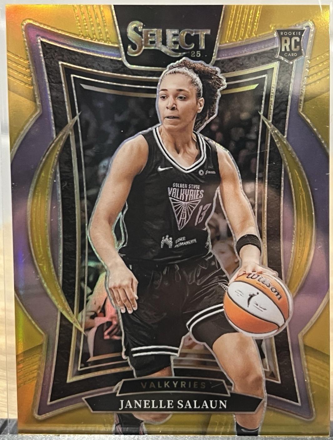Janelle Salaun [Gold Prizm] #81