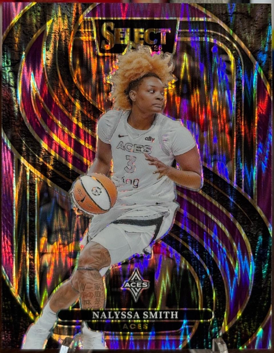 NaLyssa Smith [Purple Flash Prizm] #129