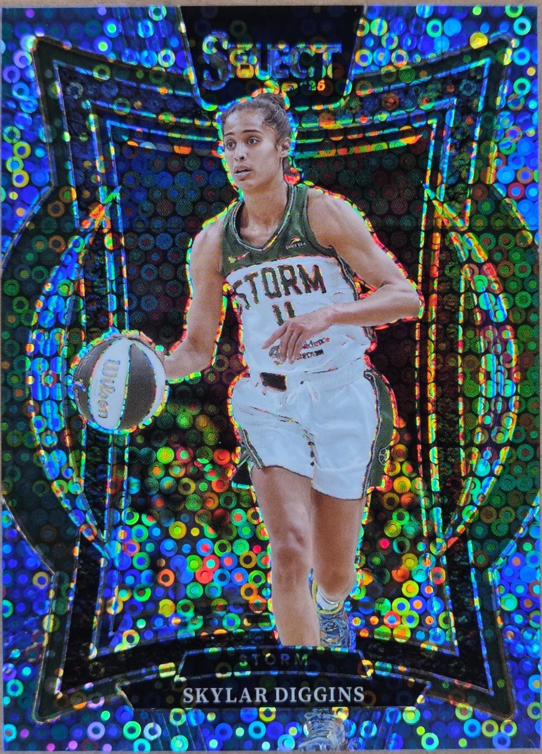 Skylar Diggins [Light Blue Disco Prizm] #16