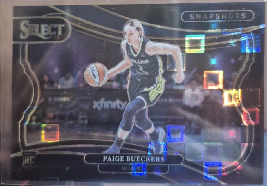 Paige Bueckers [Black Pandora] #2