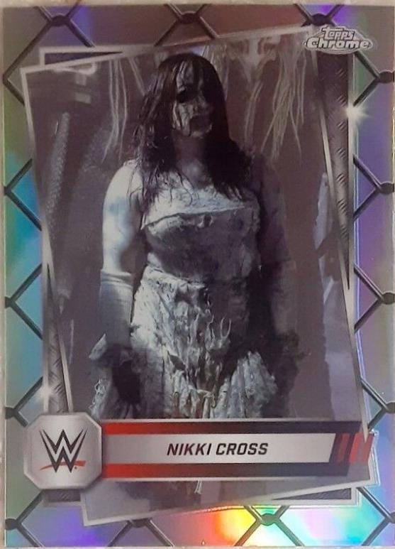 Nikki Cross [Steel Cage Refractor] #75