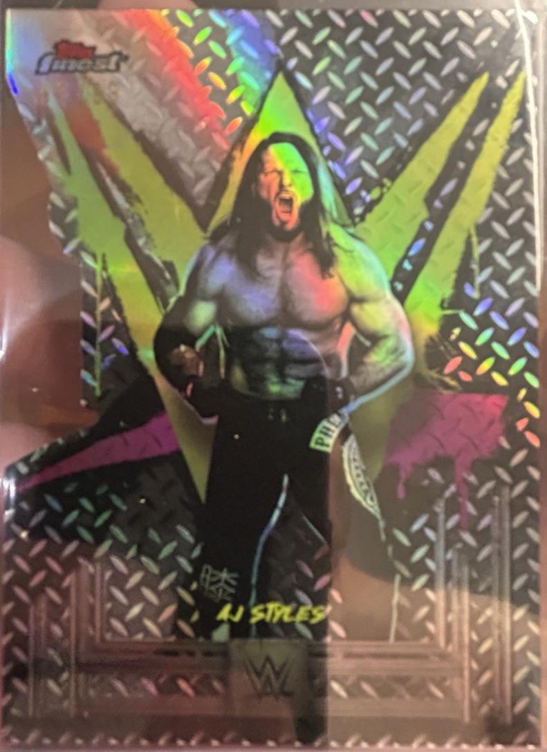 AJ Styles [Die-Cut Refractor] #23