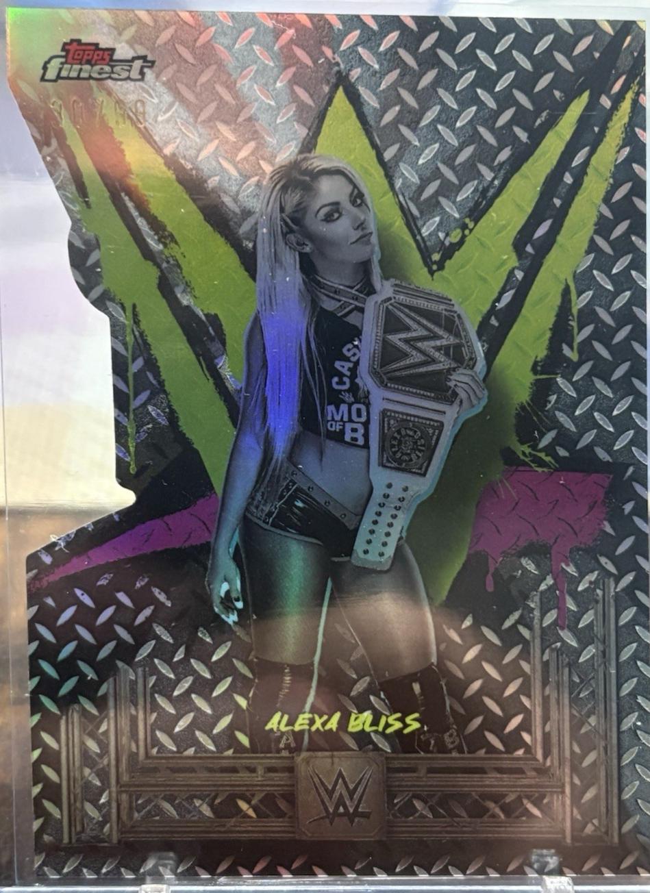 Alexa Bliss [Die-Cut Refractor] #16
