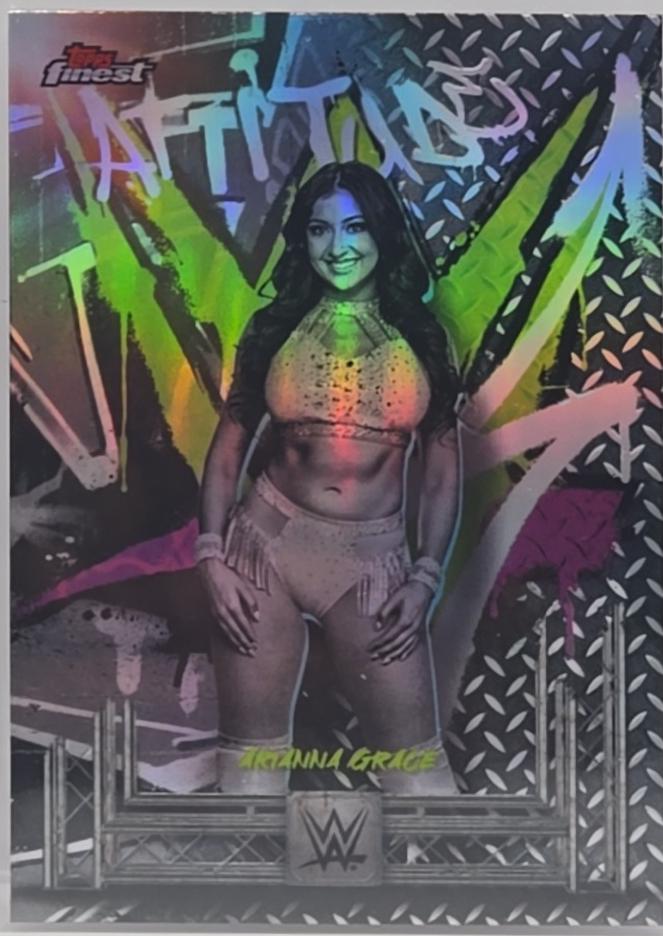 Arianna Grace [Refractor] #262