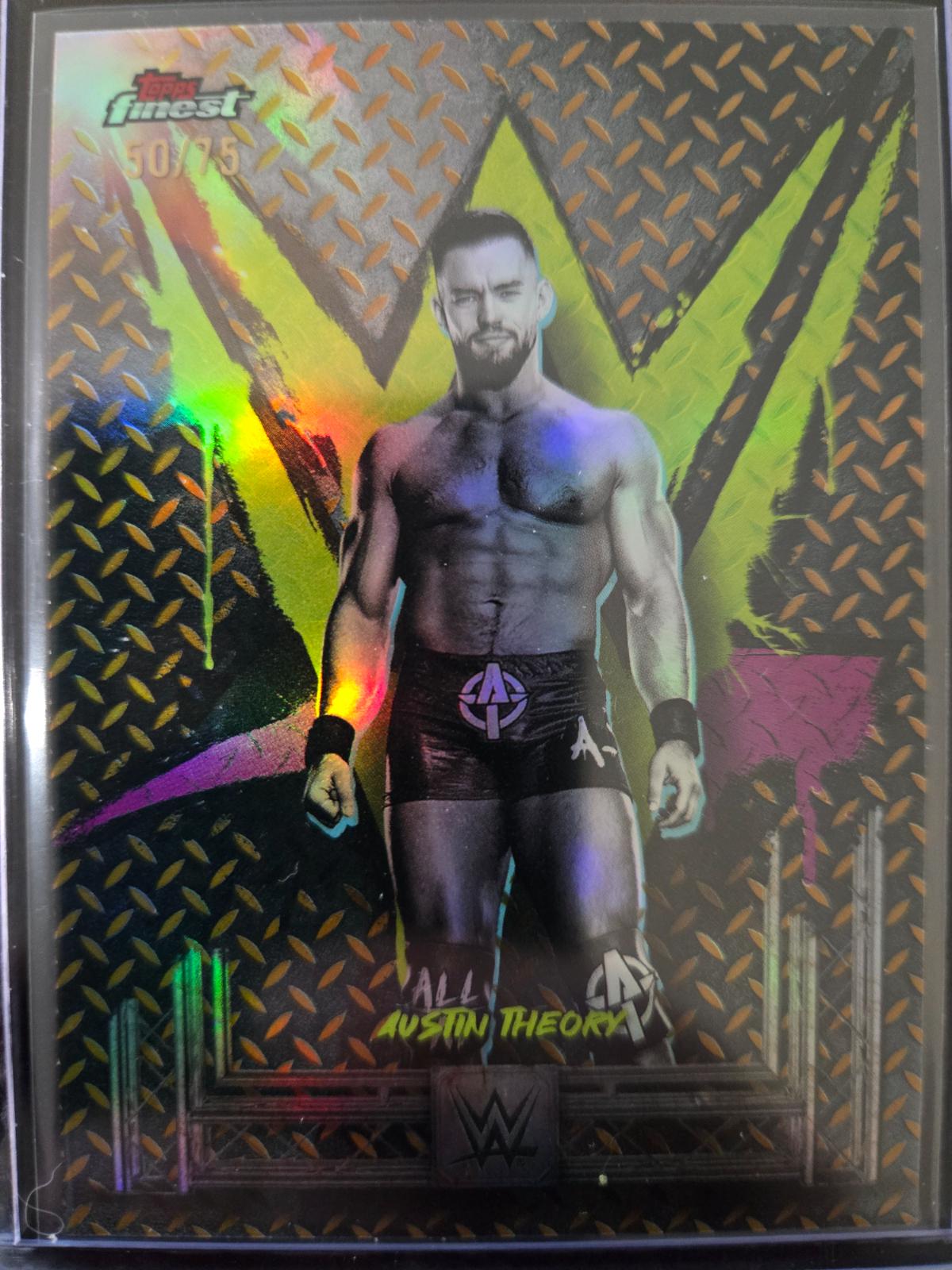 Austin Theory [Gold Refractor] #29