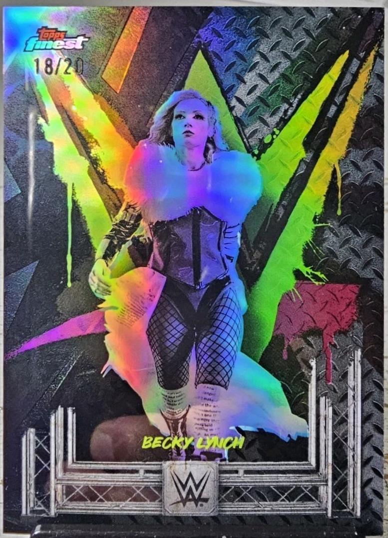 Becky Lynch [Black Refractor] #163