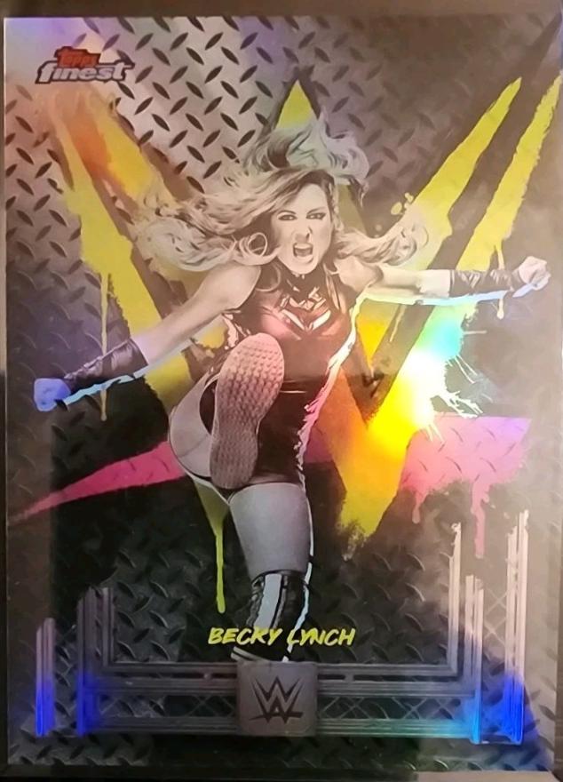 Becky Lynch [Black Refractor] #63