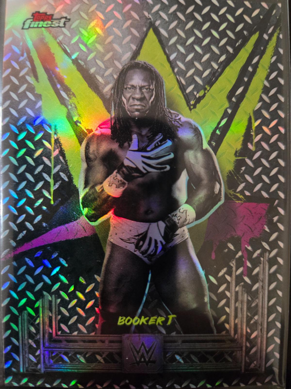 Booker T [Refractor] #24