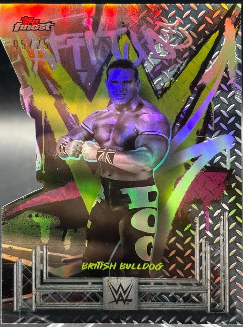 British Bulldog [Die-Cut Refractor] #229