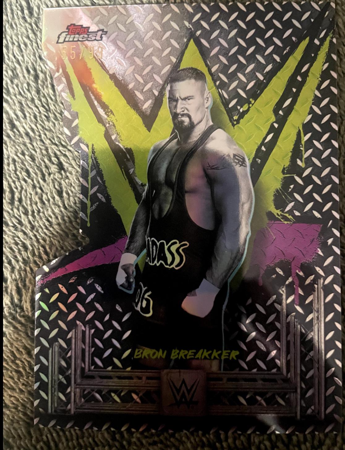 Bron Breakker [Die-Cut Refractor] #51