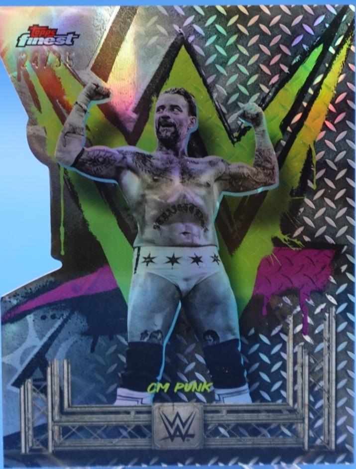 CM Punk [Die-Cut Refractor] #147