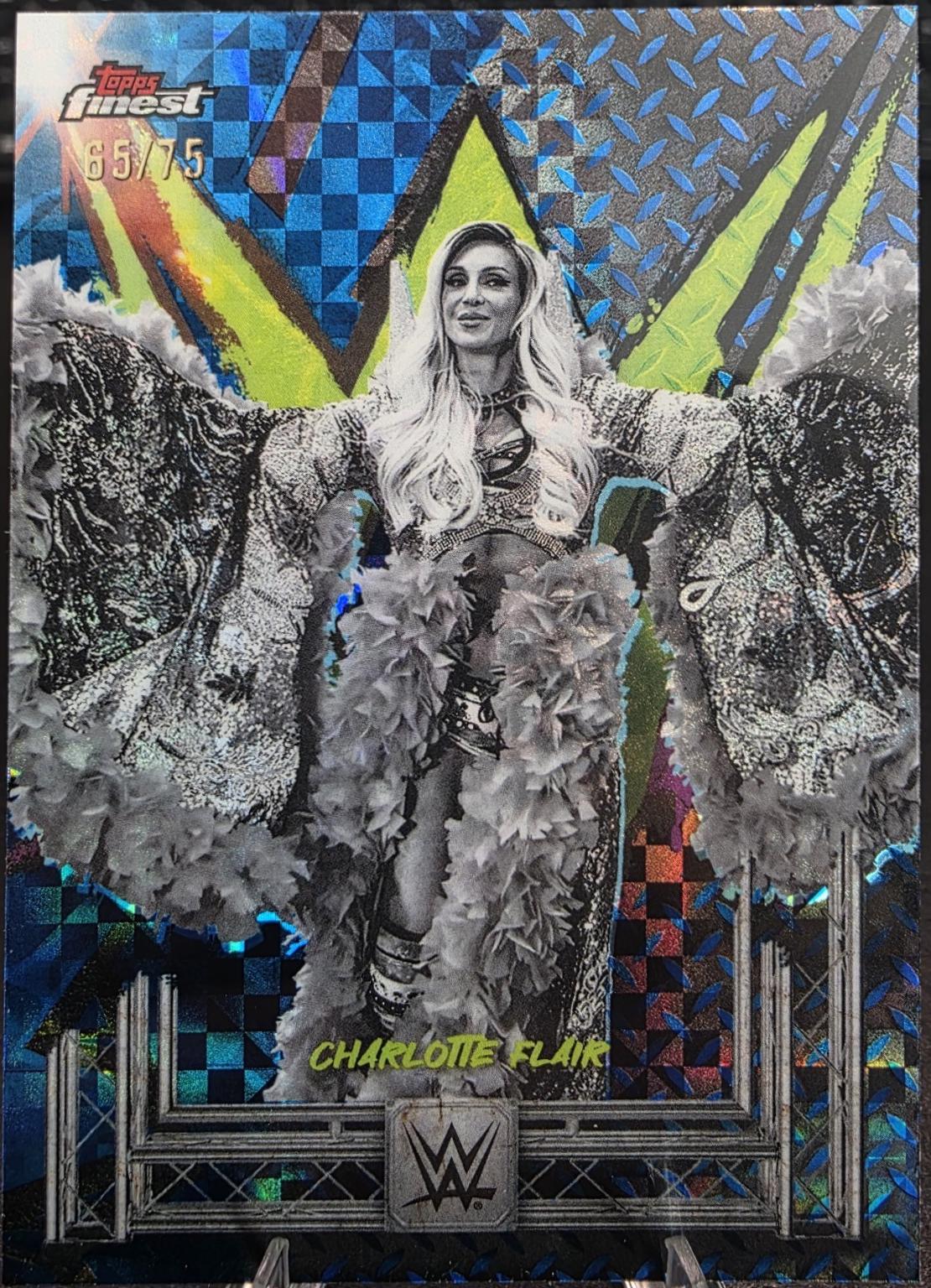 Charlotte Flair [Checkerboard Refractor] #106