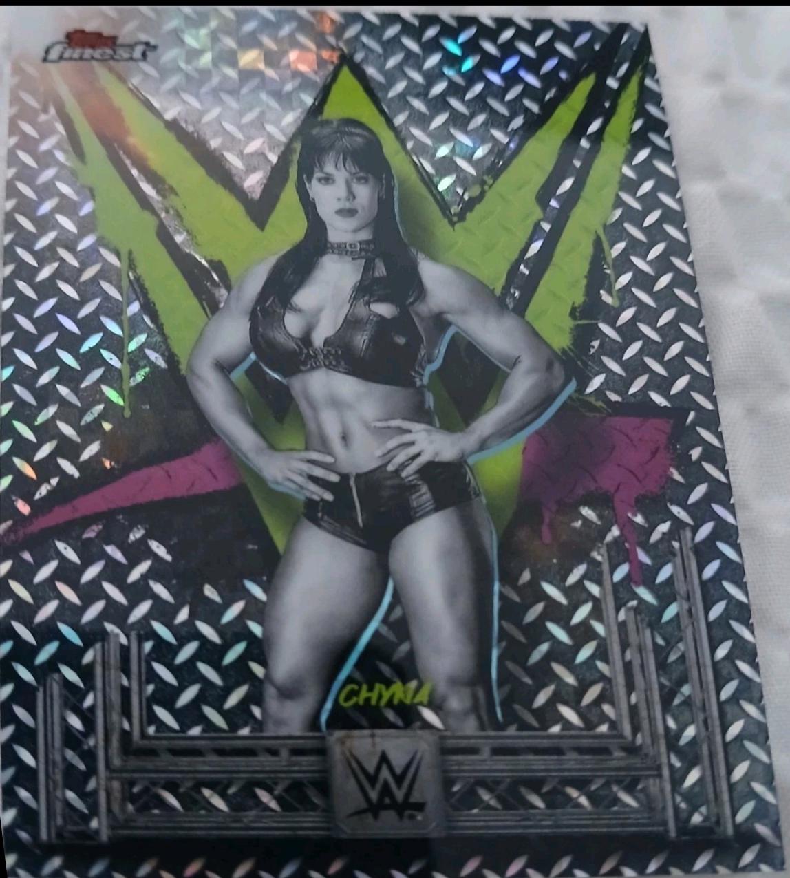 Chyna [Checkerboard Refractor] #12