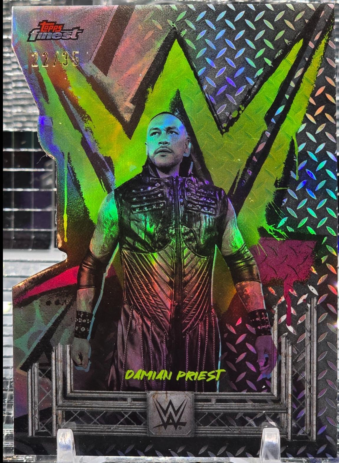 Damian Priest [Die-Cut Refractor] #152