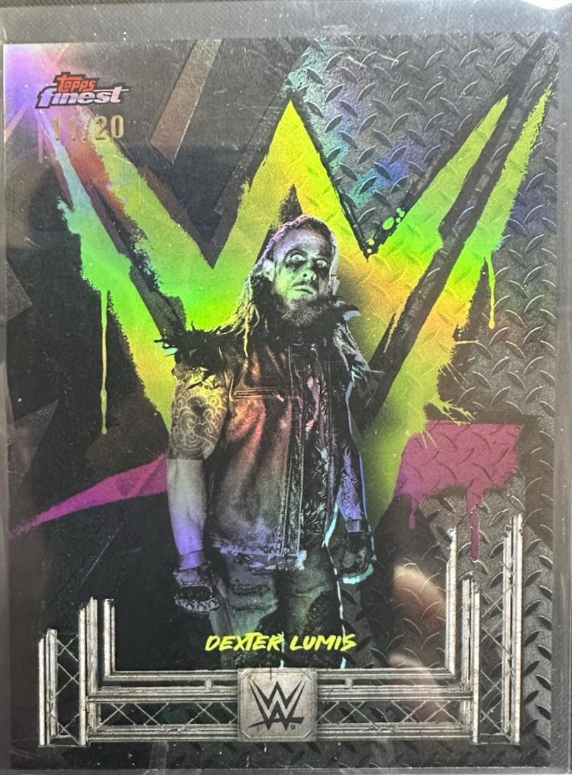 Dexter Lumis [Black Refractor] #182