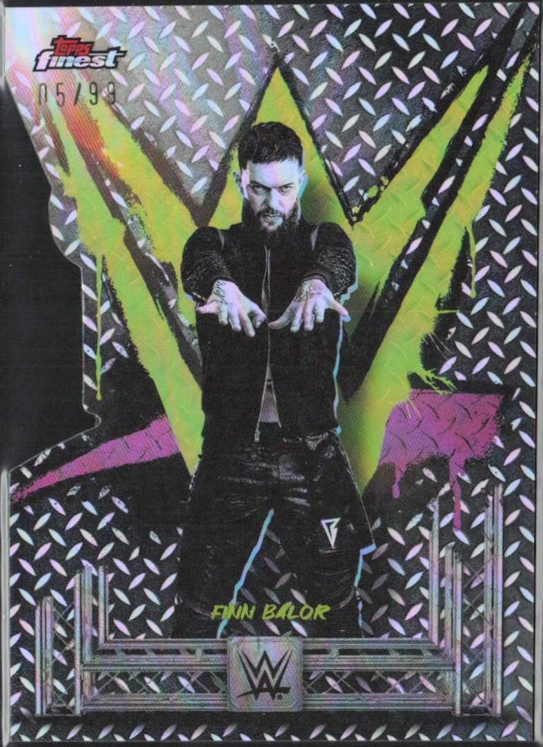 Finn Balor [Refractor] #37