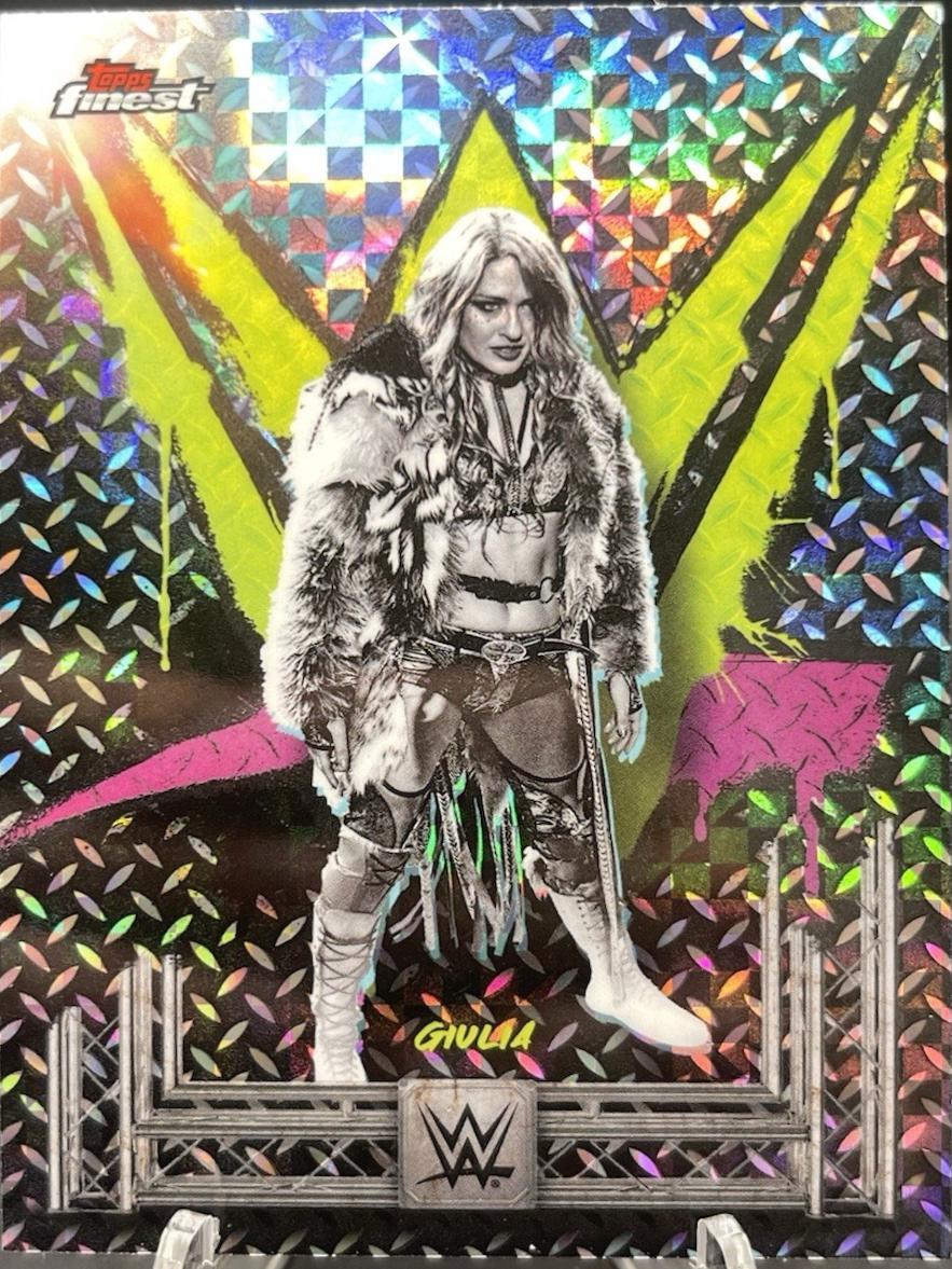 Giulia [Checkerboard Refractor] #9