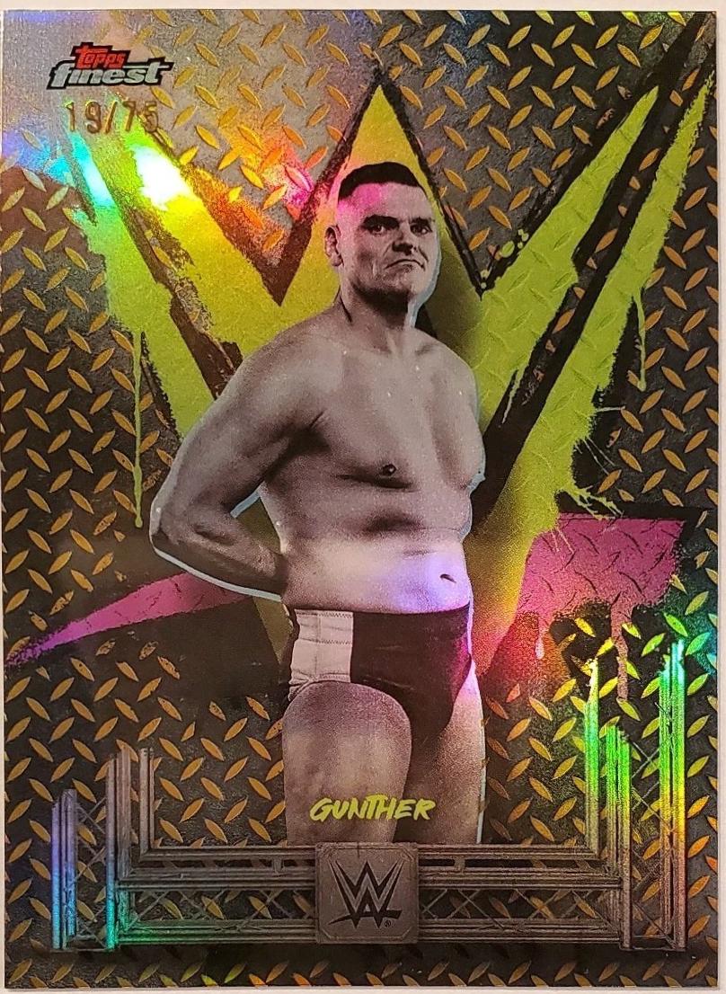 Gunther [Gold Refractor] #13